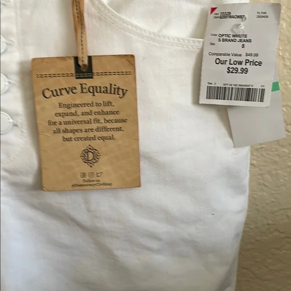 White Button-Fly Jeans - Picture 3 of 5